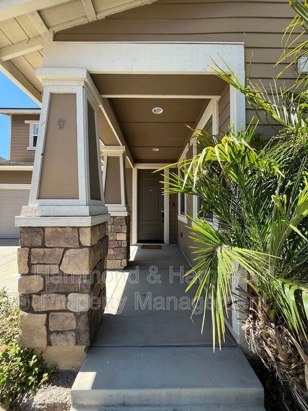 11395 Beechnut St - Photo 5 of 50