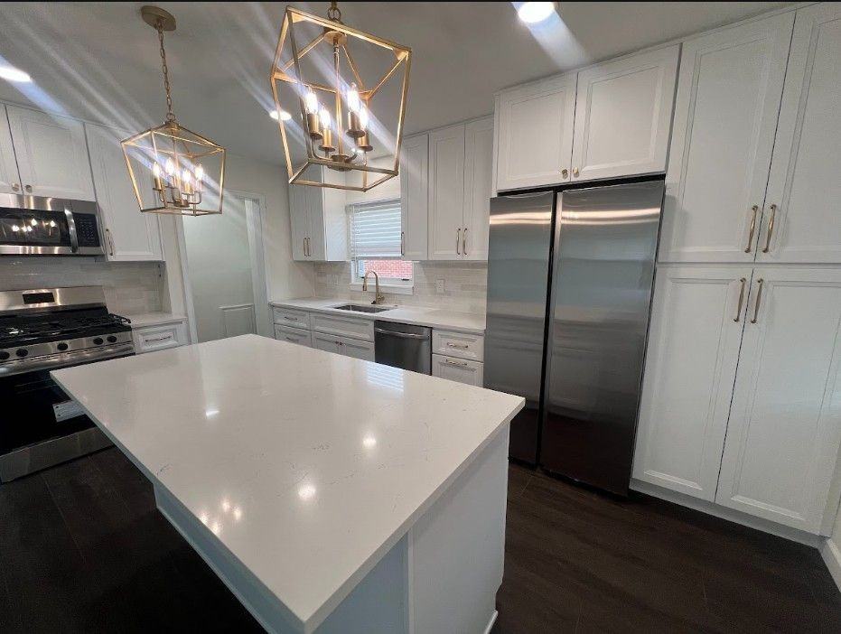 18536 Holland Ave - Photo 6 of 21