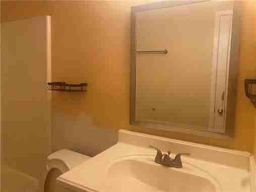 8327 Nw Mace Rd - Photo 4 of 15