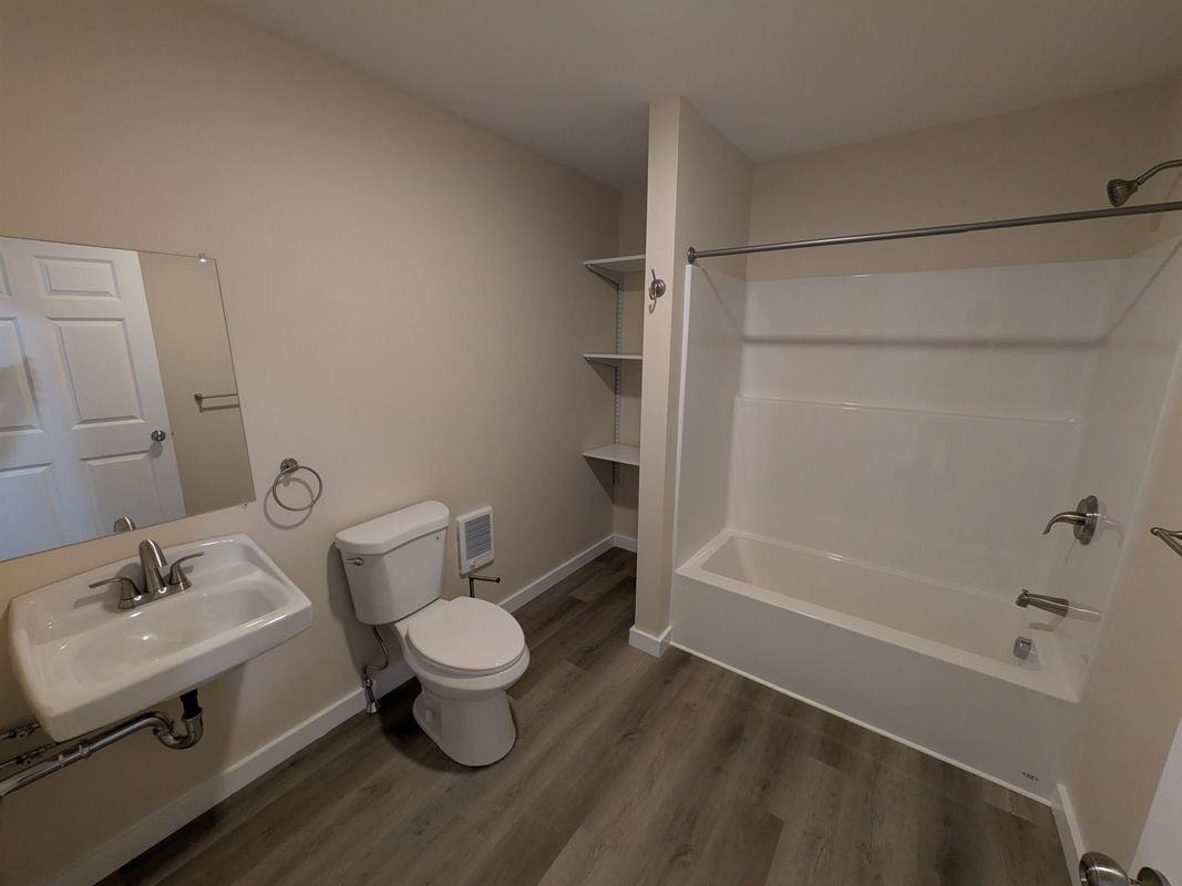 80 Nicholas Ln - Photo 3 of 14
