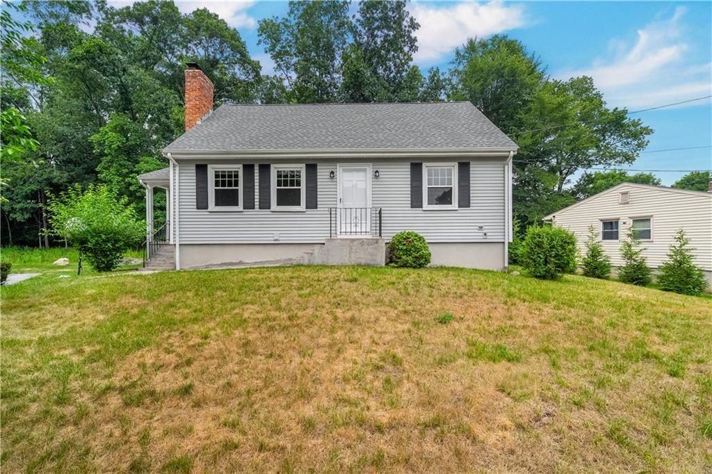 51 Ambrose St - Photo 2 of 49