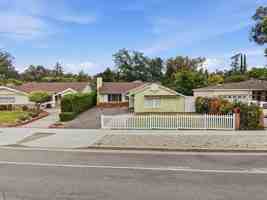 featured image of 4958 Canoga Ave