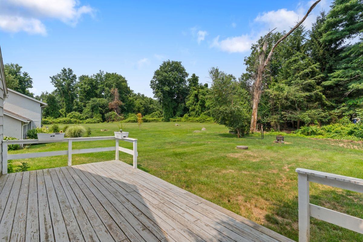 21 Richdale Dr ##A - Photo 2 of 7