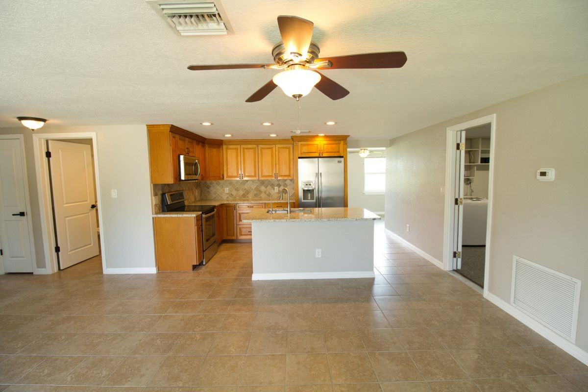4632 Salvia St - Photo 3 of 29