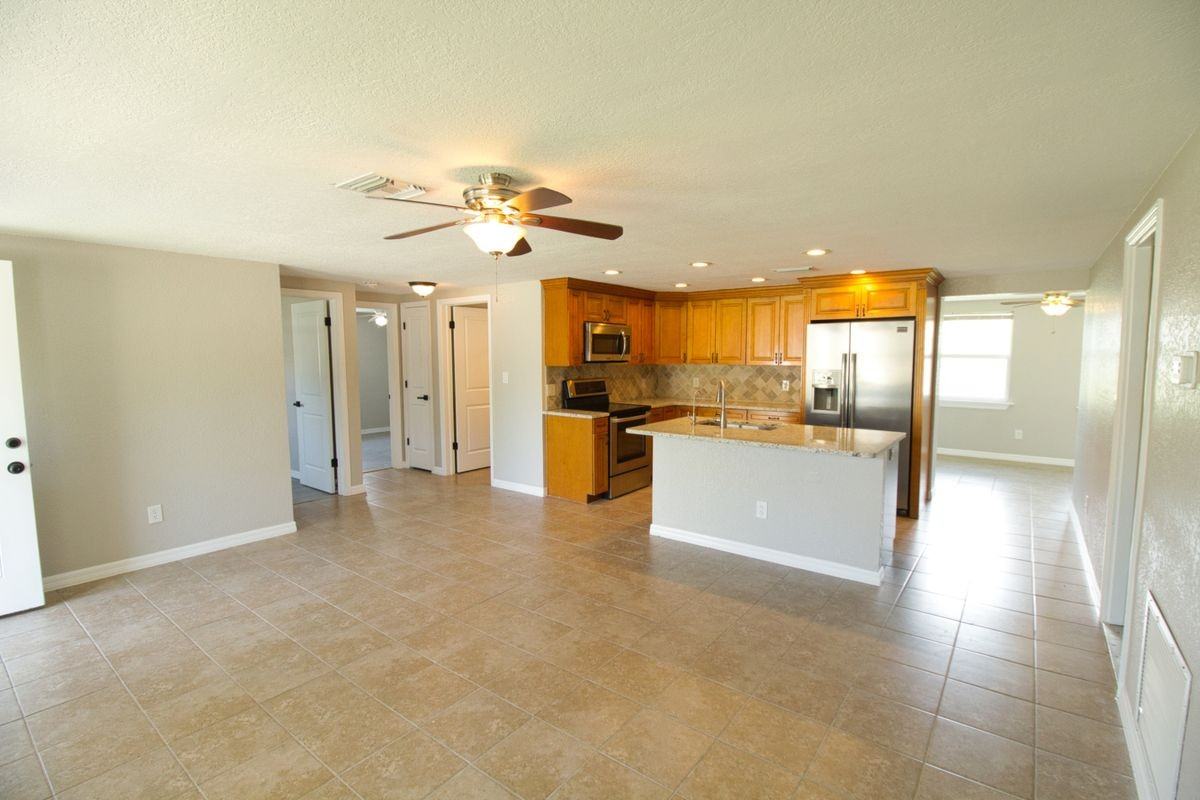 4632 Salvia St - Photo 4 of 29