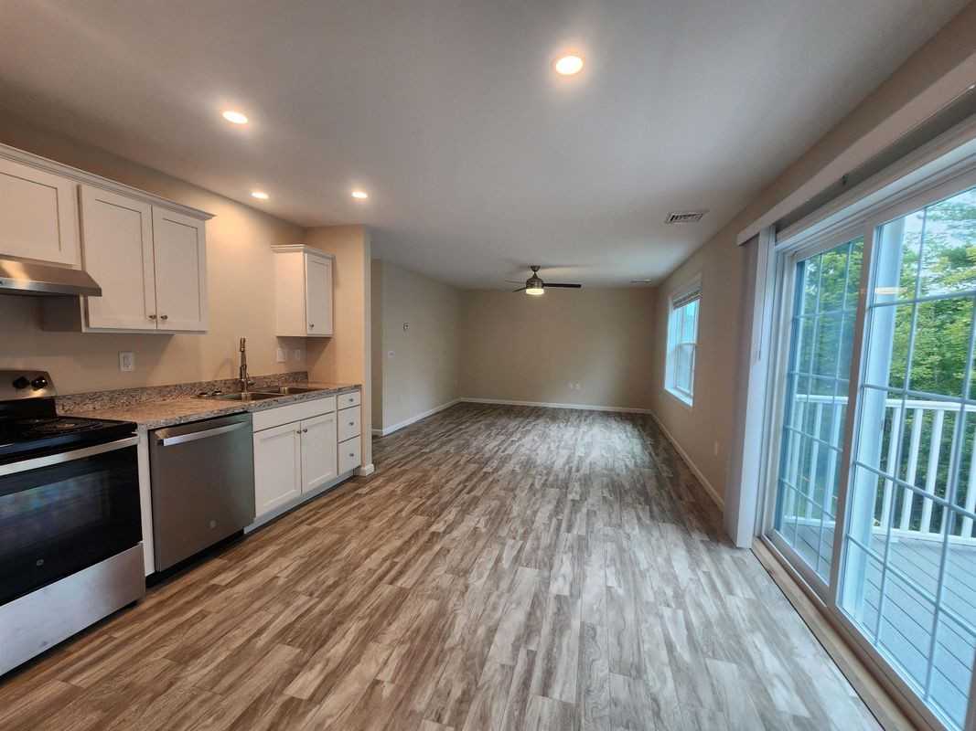 46 Nicholas Ln - Photo 6 of 24