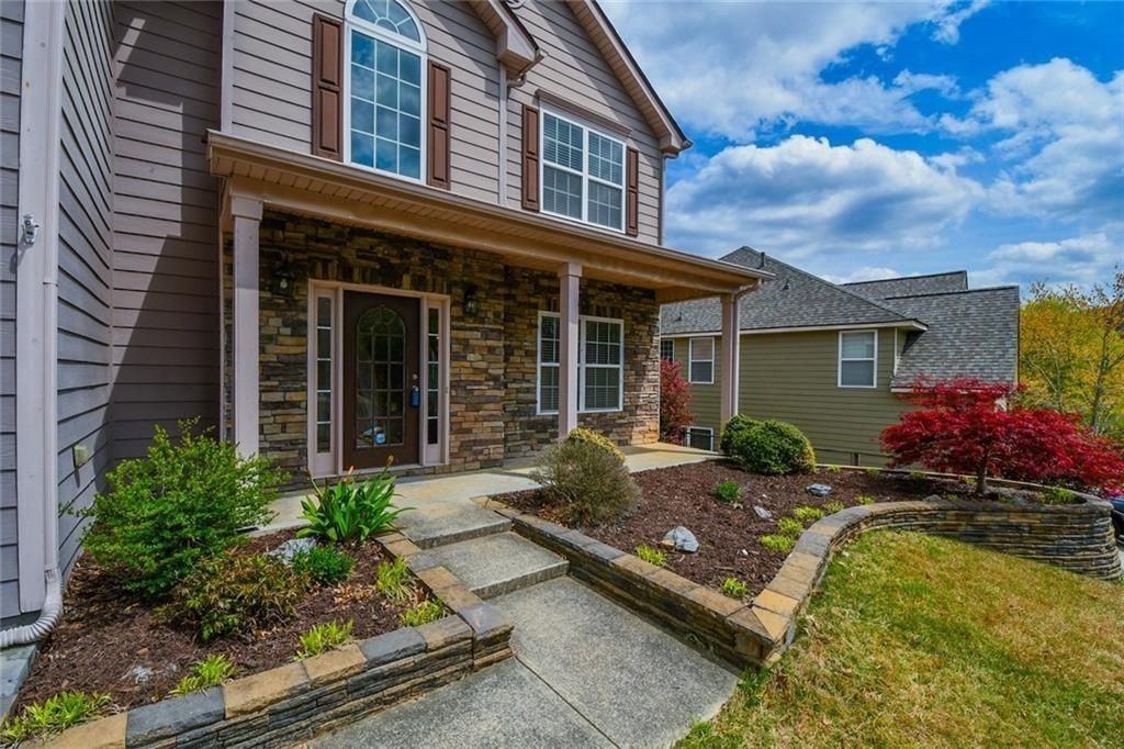 420 Rockbass Rd - Photo 3 of 50