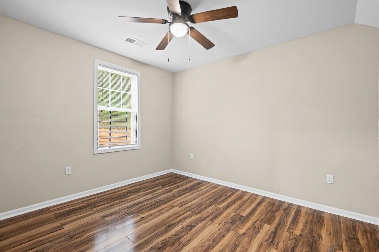 3094 Park Avenue #1 - Photo 7 of 9