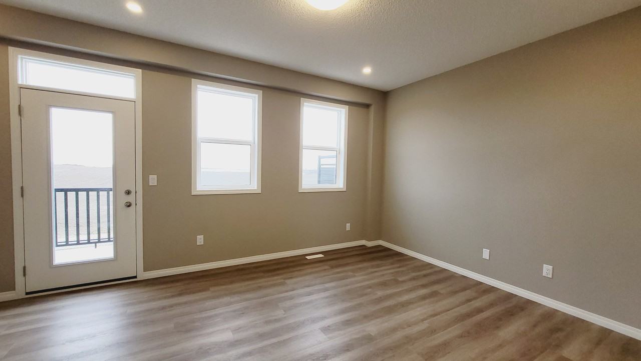 2072 Wonnacott Way Sw - Photo 5 of 18