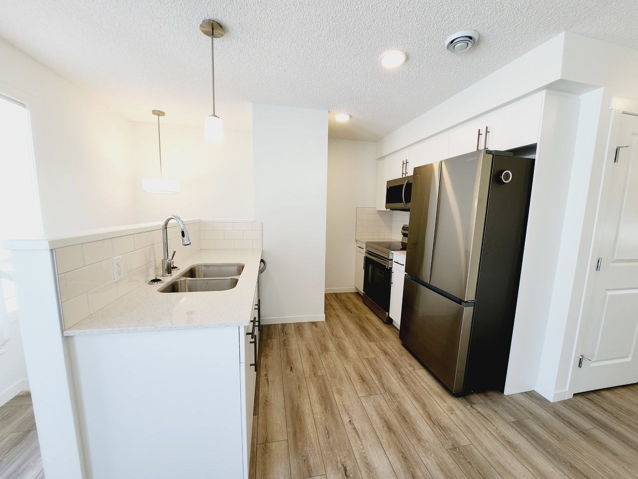 1530 Tamarack Boulevard NW - Photo 2 of 8