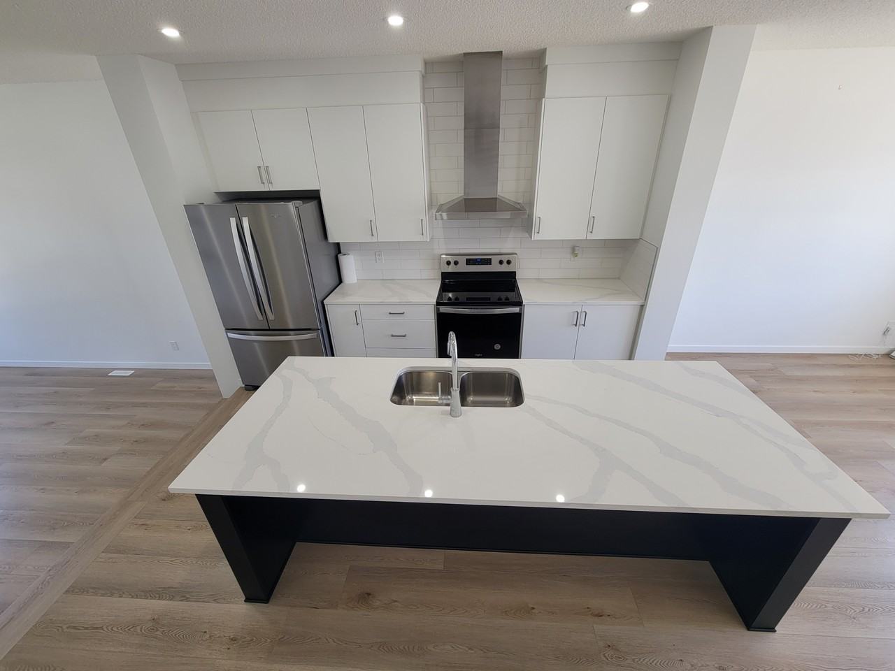 17252 2 St Nw - Photo 2 of 16
