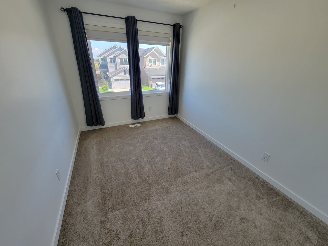 17252 2 St Nw - Photo 6 of 16
