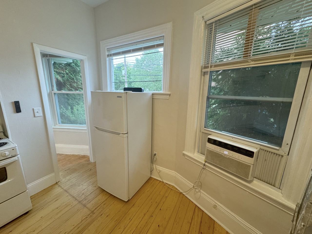 31 Academy Hill Rd #1F - Photo 7 of 12