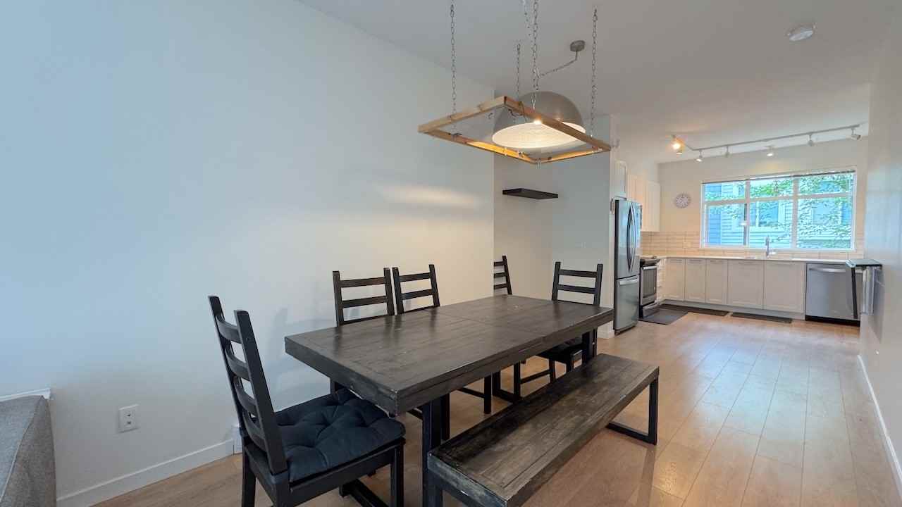 18505 Laurensen Place #1006 - Photo 6 of 24