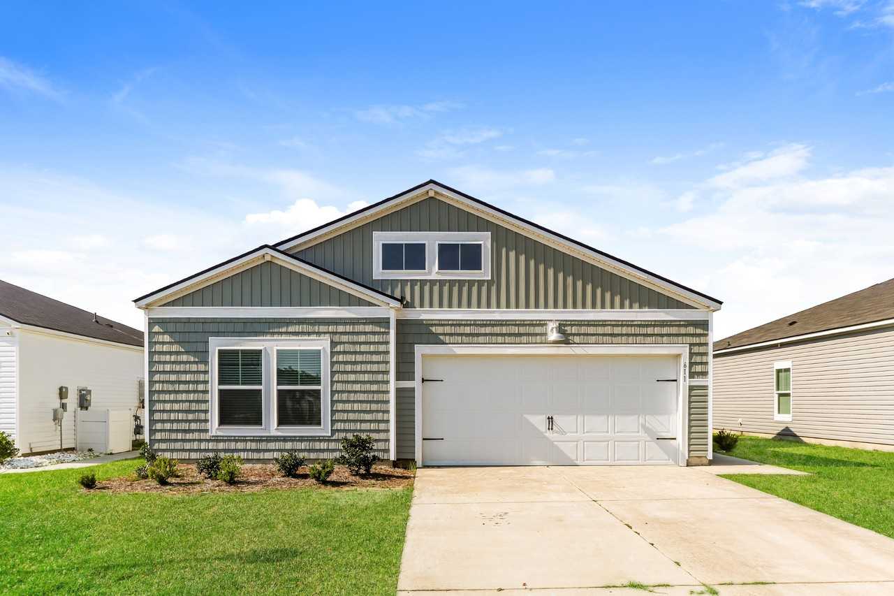 611 Watercliff Dr