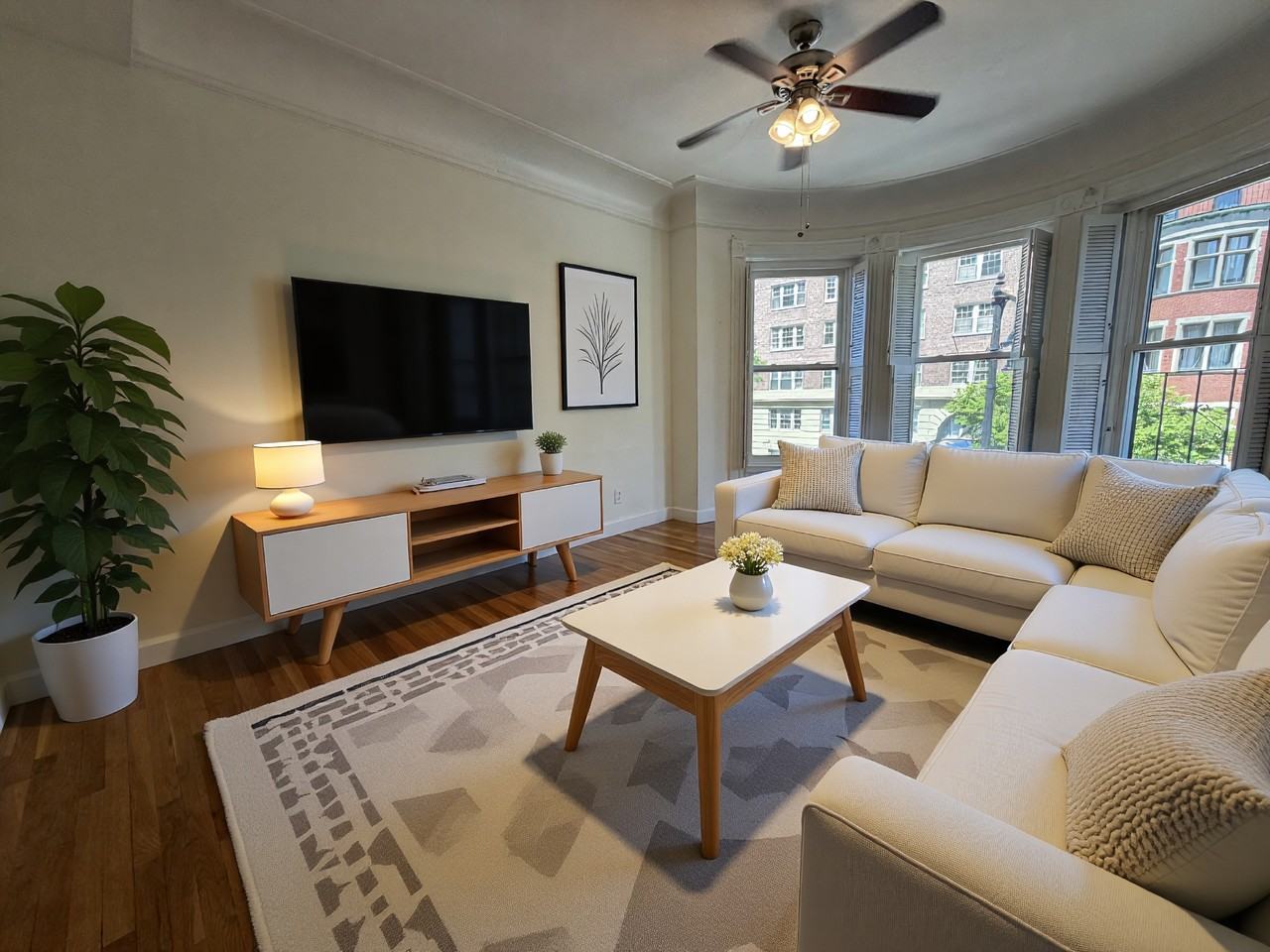 529 Beacon St #11