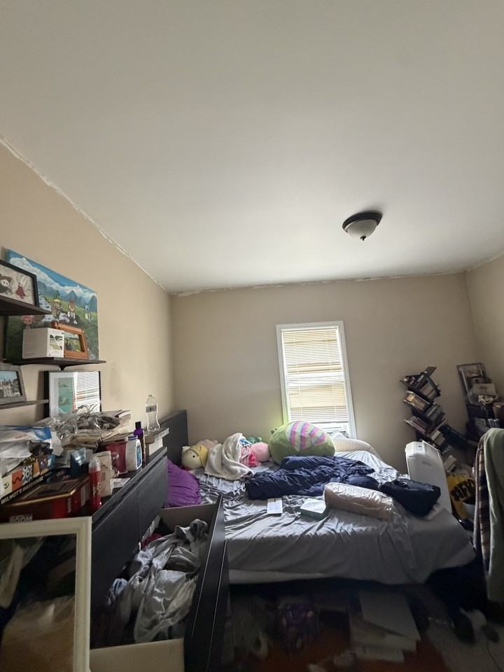 86 Dexter Ave #1 - Photo 5 of 7