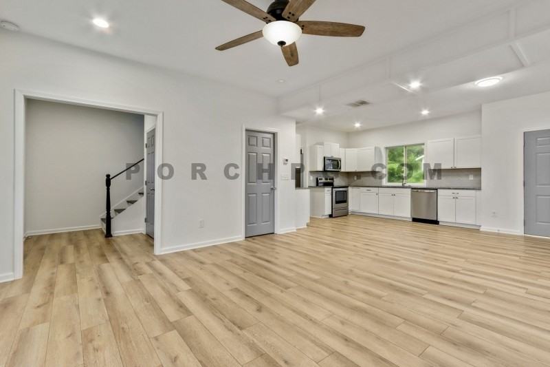 105 W Callahan St Ne - Photo 5 of 21