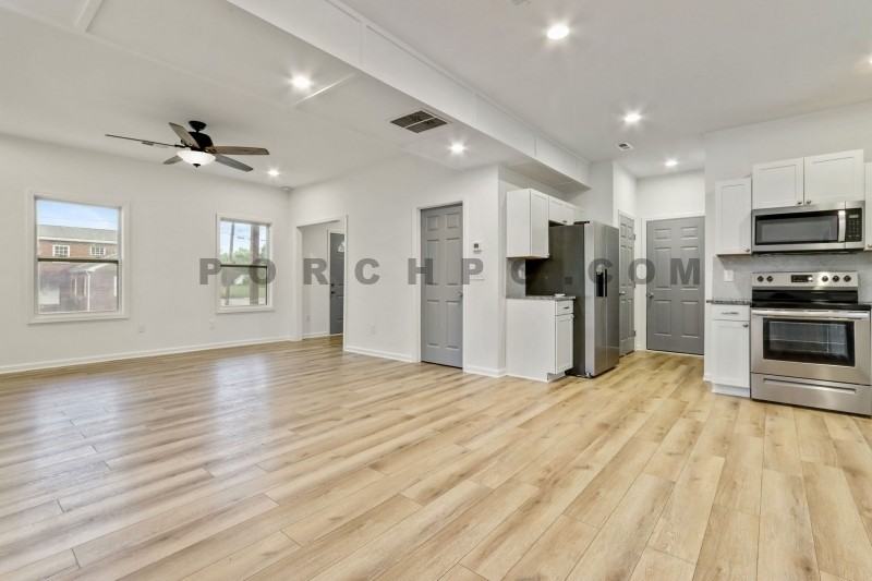 105 W Callahan St Ne - Photo 6 of 21