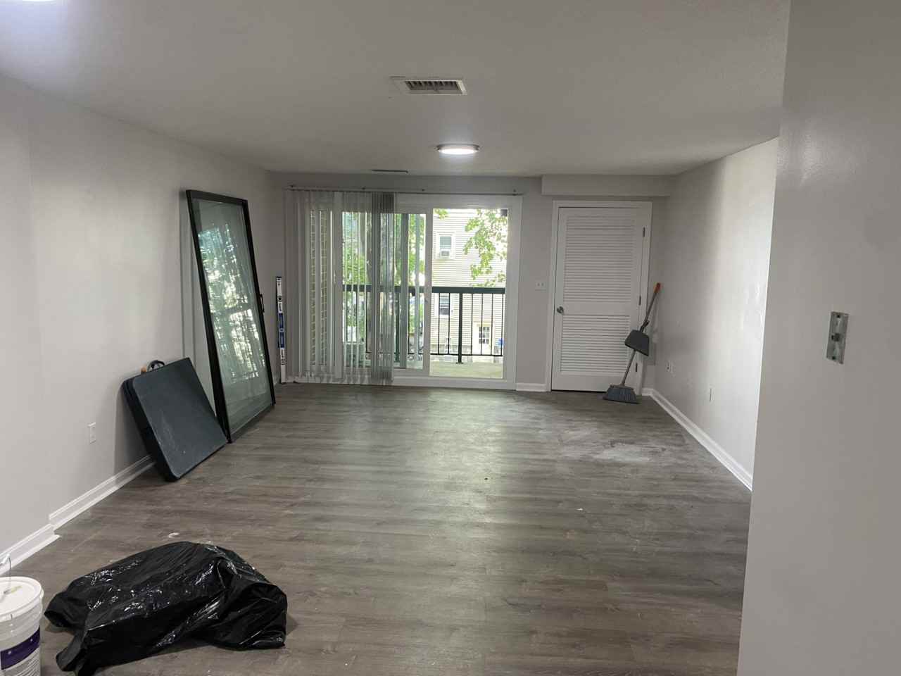 38 Lyme St #203 - Photo 5 of 18