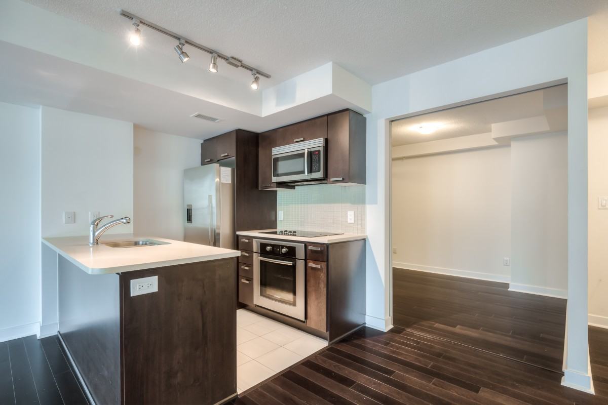 295 Adelaide St W #514 - Photo 6 of 22