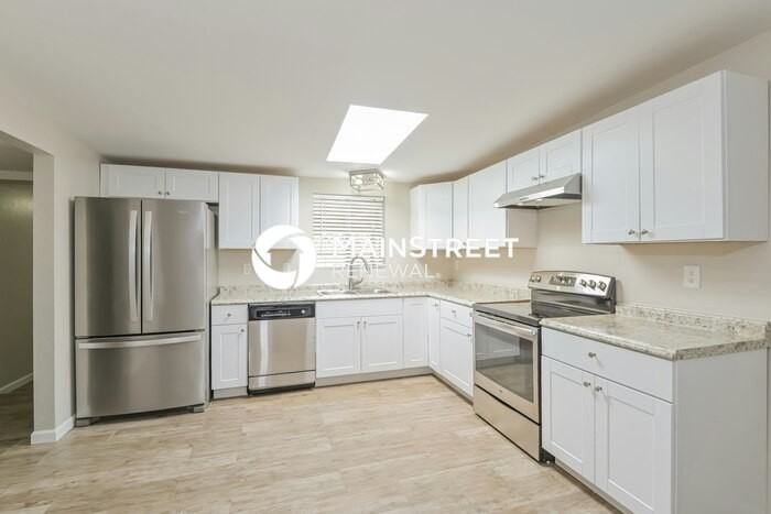 6974 E 45th St - Photo 5 of 16
