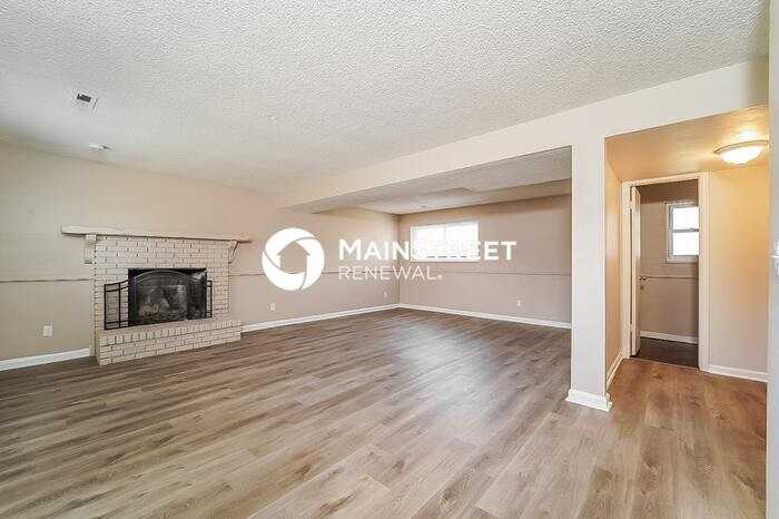 14531 E Gunnison Pl - Photo 2 of 18