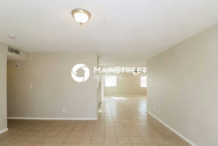 705 W Frito Ave - Photo 3 of 17