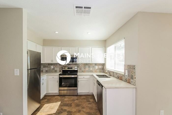 705 W Frito Ave - Photo 6 of 17