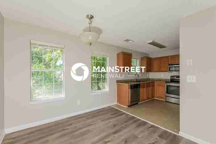 6633 Shaffers Way - Photo 4 of 17