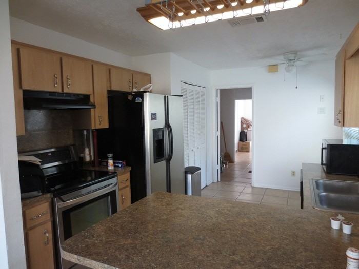 6713 S Sheridan Rd - Photo 4 of 15