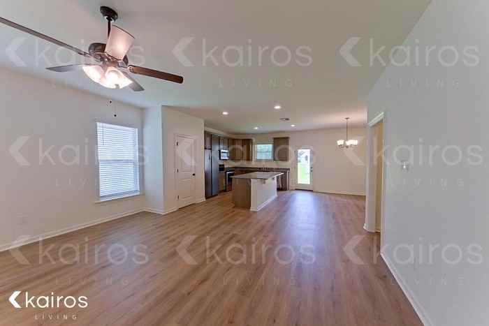 115 Teddy Ln - Photo 2 of 23