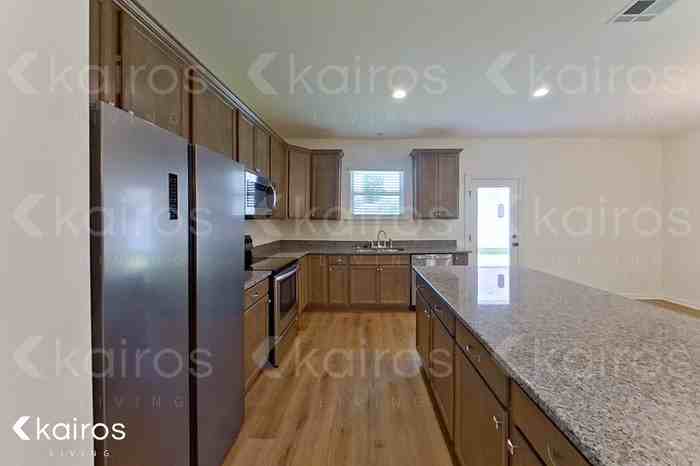 115 Teddy Ln - Photo 6 of 23