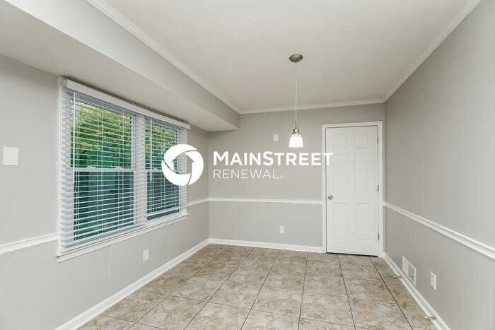 2855 Hickory Cir - Photo 6 of 22