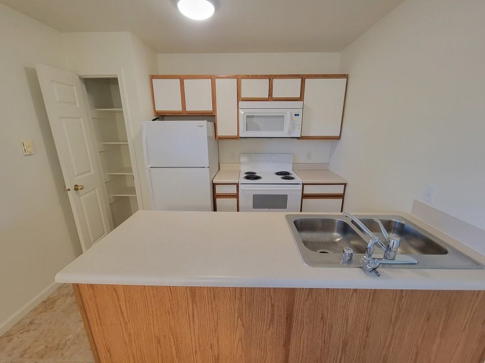 3825 Avenue B #5 - Photo 4 of 8