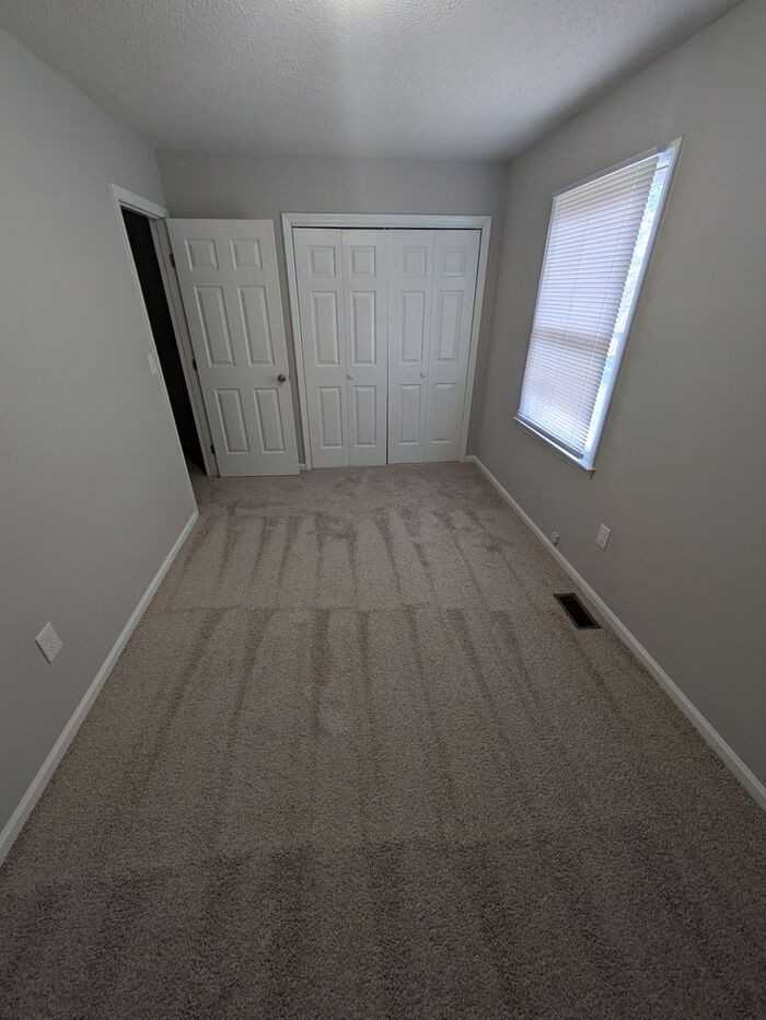 45 22nd Ave Ne #45 - Photo 7 of 10