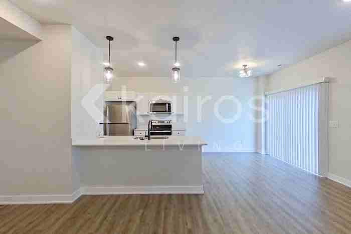 6910 Bluebell Ct - Photo 5 of 22