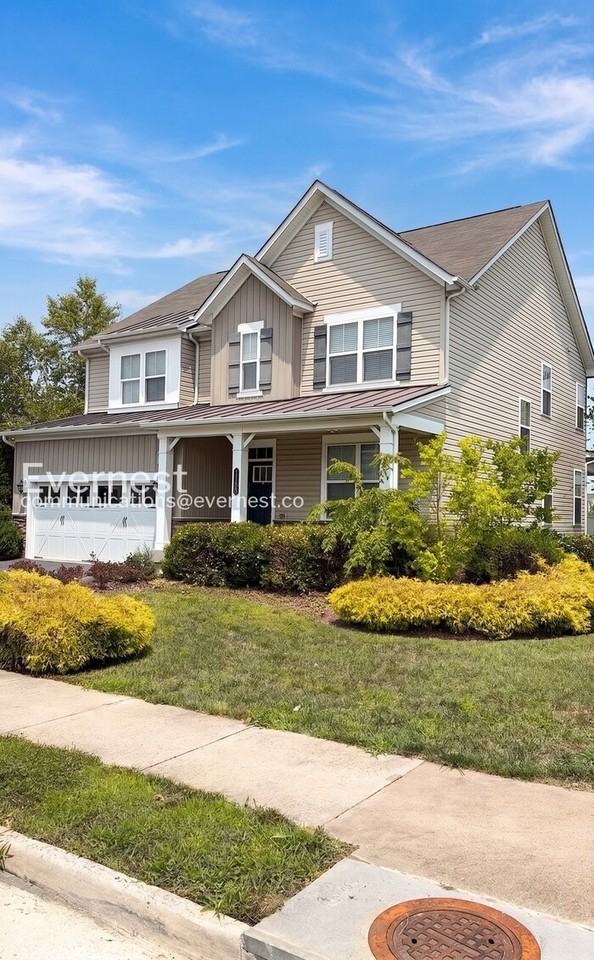 1735 Hudgins Farm Cir