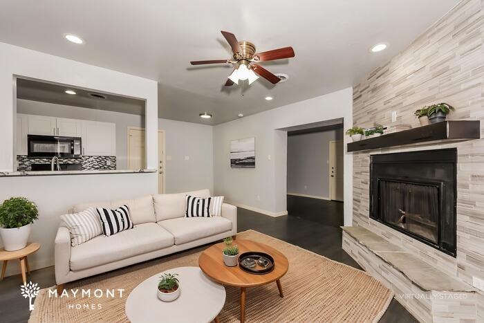 5601 Oak Grove Rd - Photo 5 of 15