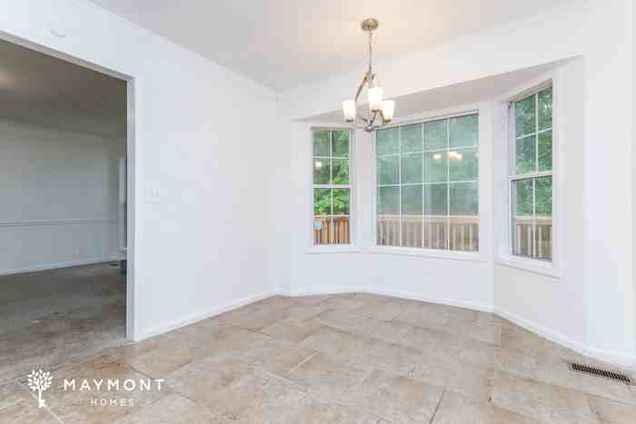 515 Candlewick Ct - Photo 7 of 16