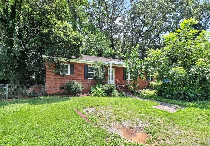 3100 Holt St - Photo 3 of 28