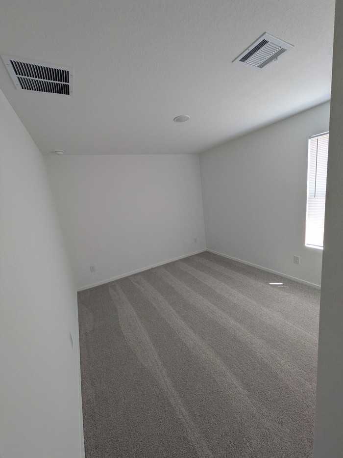 15111 Mudstone Pl - Photo 5 of 9