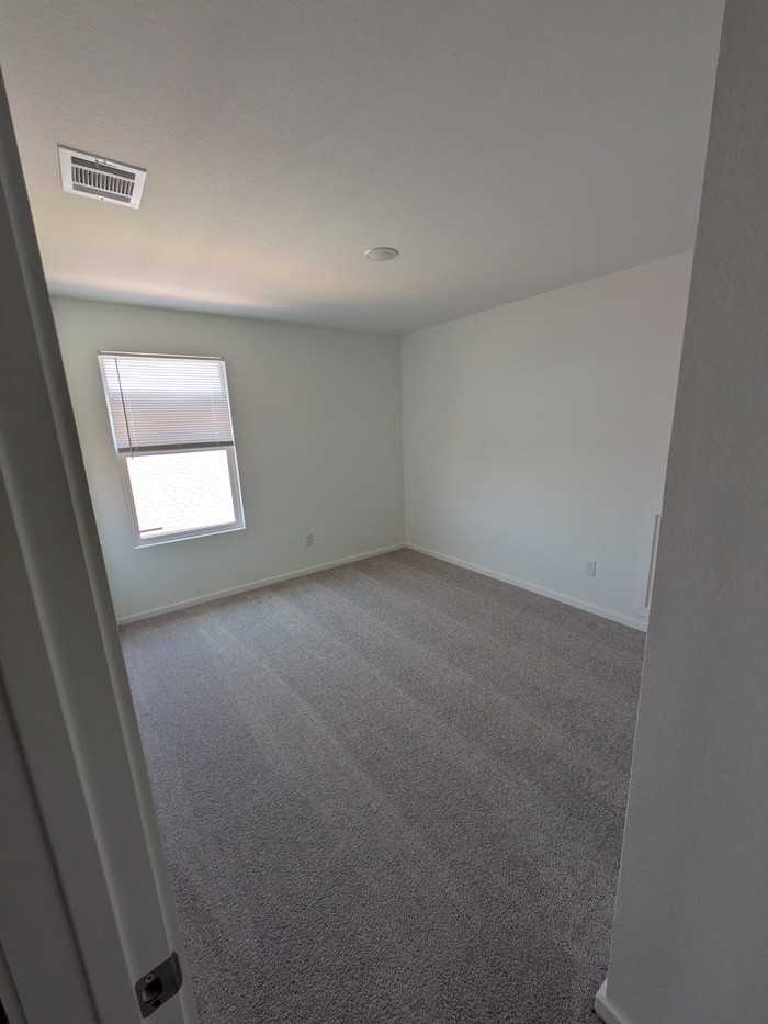 15111 Mudstone Pl - Photo 6 of 9