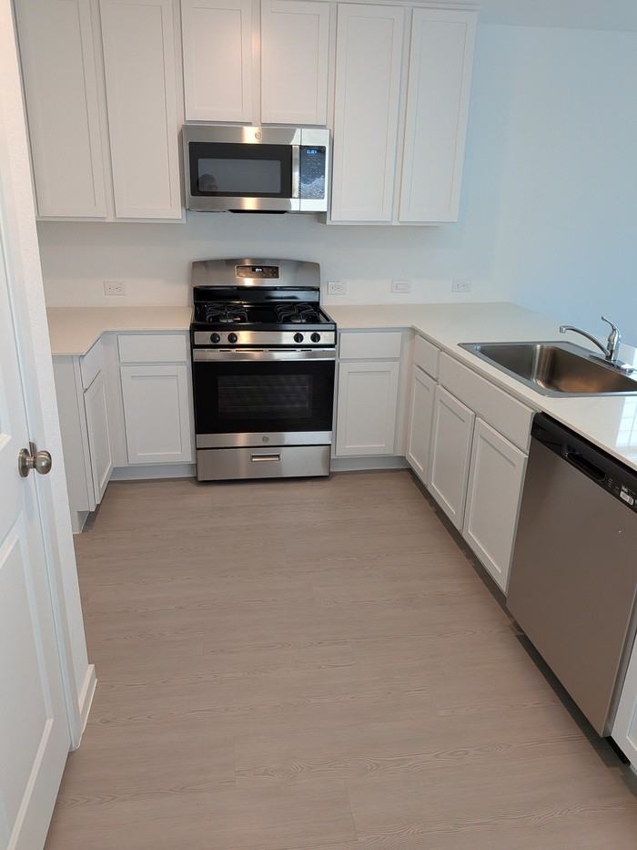 6726 Marble Rdg - Photo 3 of 7