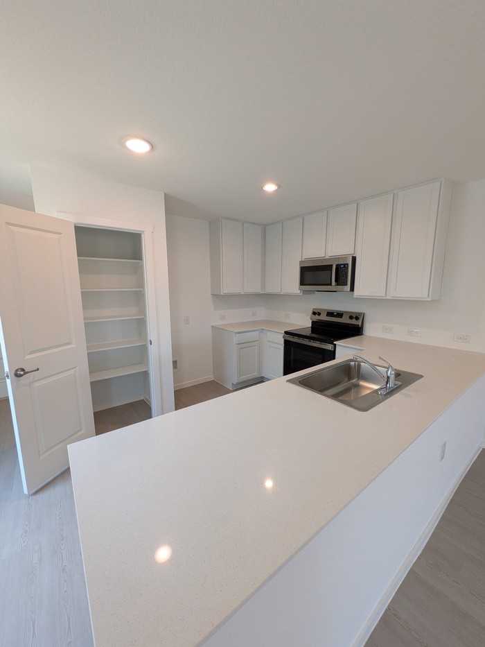 9219 Campbell Way - Photo 6 of 15