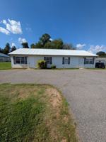 featured image of 116 E 11th St