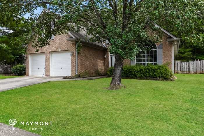 2306 Forest Lakes Ln - Photo 2 of 3