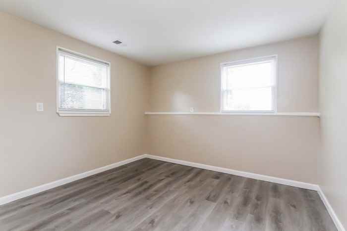 2226 Bernie Dr - Photo 6 of 10