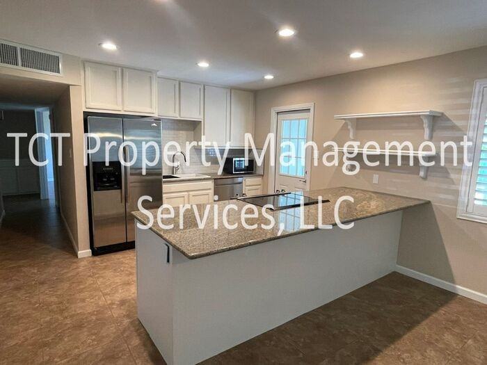 27 E Mckinley St - Photo 3 of 12