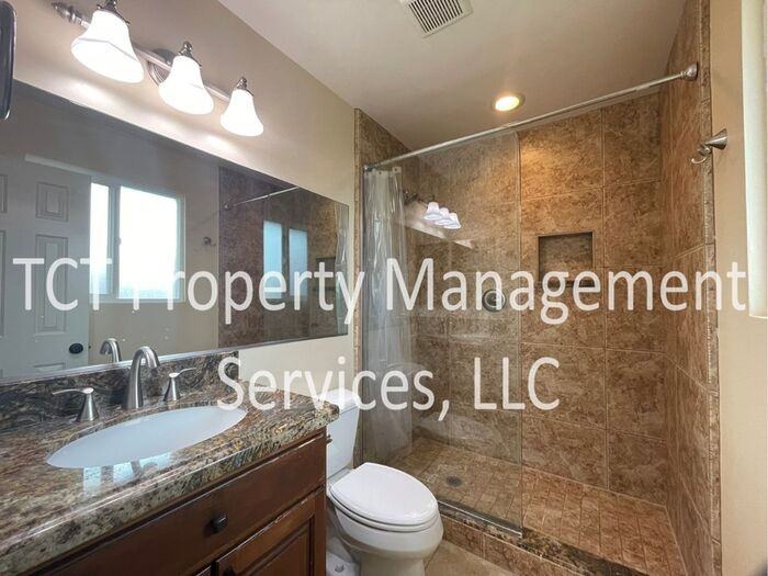 1209 E Hermosa Dr - Photo 7 of 11